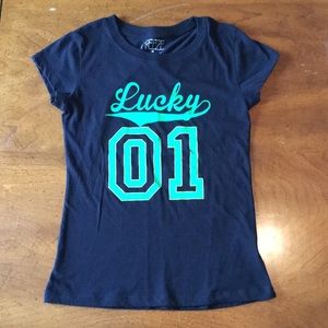 Women's "LUCKY" t-shirt ☘️